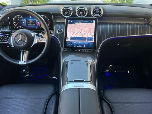 Certified 2023 Mercedes-Benz GLC 300 image 5