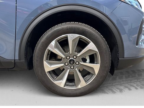 Used 2025 Ford Escape Platinum image 54