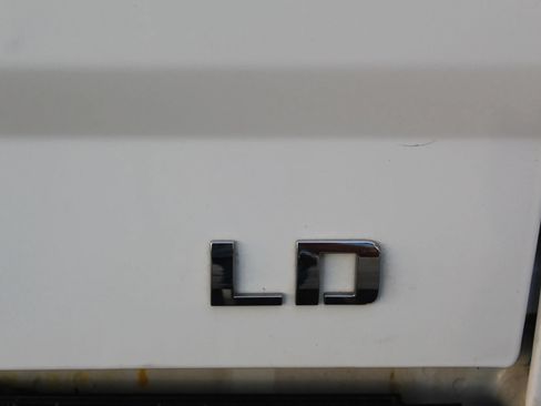 Used 2019 Chevrolet Silverado 1500 W/T AWD/4WD image 27