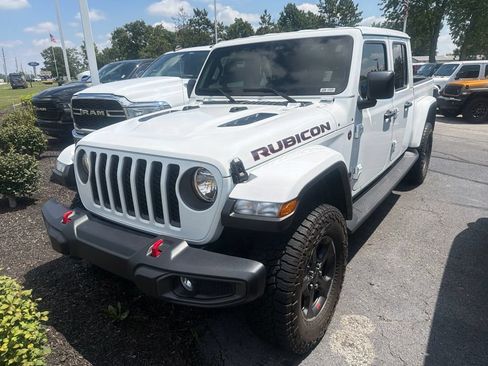 Used 2022 Jeep Gladiator Rubicon w/ Cold Weather Group AWD/4WD image 1