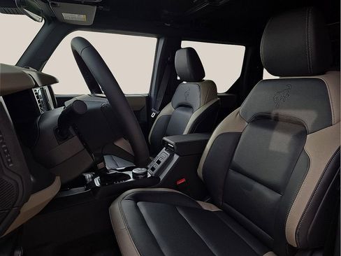 New 2025 Ford Bronco Big Bend w/ Black Diamond Package image 12