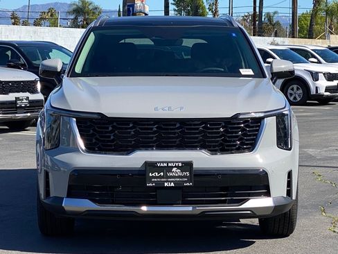 New 2026 Kia Sorento S w/ S Panoramic Sunroof Package image 9