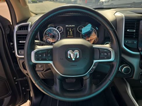 Used 2020 RAM 1500 Big Horn AWD/4WD image 29
