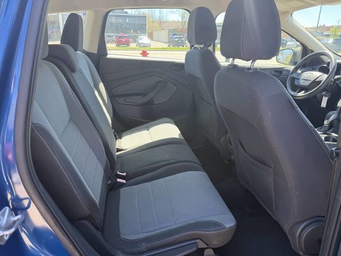 Used 2017 Ford Escape S image 3