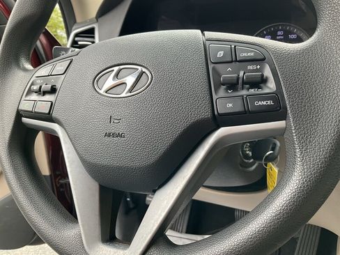 Used 2017 Hyundai Tucson SE w/ SE Popular Package 02 AWD/4WD image 24