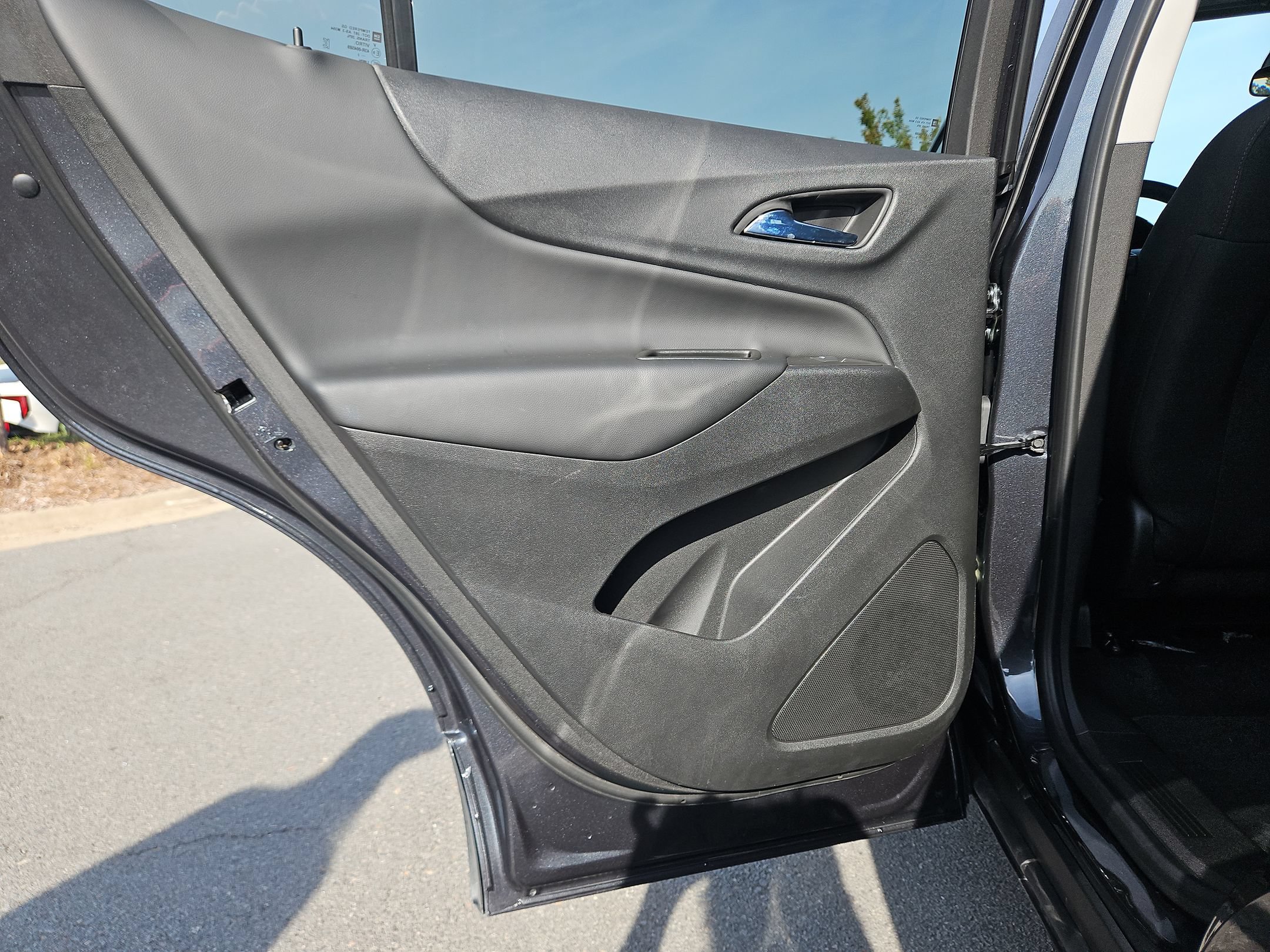Used 2022 Chevrolet Equinox LT FWD image 32