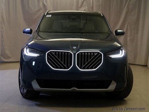 Certified 2025 BMW X3 xDrive30 AWD/4WD image 5