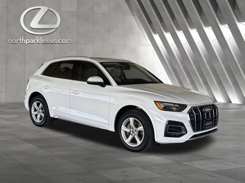 Used 2021 Audi Q5 2.0T Premium w/ Convenience Package AWD/4WD image 5