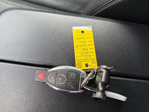 Used 2019 Mercedes-Benz GLS 450 4MATIC image 8