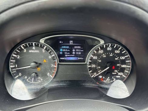 Used 2017 Nissan Altima 2.5 S w/ Power Driver Seat Package FWD image 13