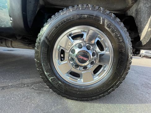 Used 2013 GMC Sierra 2500 SLE w/ SLE Preferred Package image 15