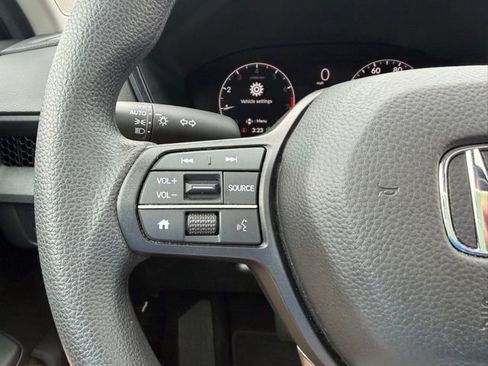 Certified 2025 Honda CR-V EX image 16