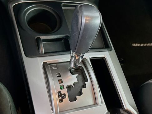 Used 2018 Toyota 4Runner SR5 image 25