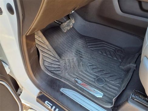 Certified 2024 Chevrolet Silverado 2500 LTZ w/ LTZ Premium Package image 21