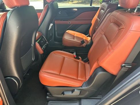 New 2026 Lincoln Aviator Reserve w/ Illumination Package RWD image 21