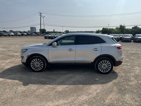 Used 2019 Lincoln MKC Premiere FWD image 14