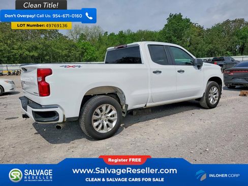 Used 2021 Chevrolet Silverado 1500 Custom image 4