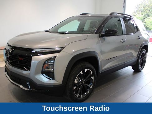 Used 2025 Chevrolet Equinox RS FWD image 13