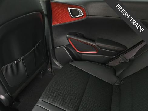 Used 2025 Kia Soul GT-Line image 14