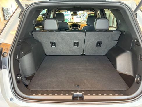 Used 2021 Chevrolet Equinox Premier AWD/4WD image 25