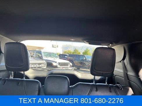 Used 2018 Chrysler Pacifica Touring-L Plus w/ Advanced Safetytec Group FWD image 34