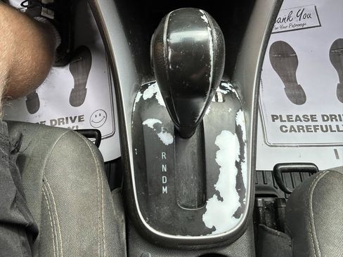 Used 2019 Chevrolet Trax LS AWD/4WD image 24