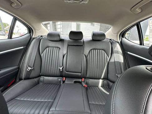 Used 2026 Genesis G70 2.5T Prestige RWD image 13