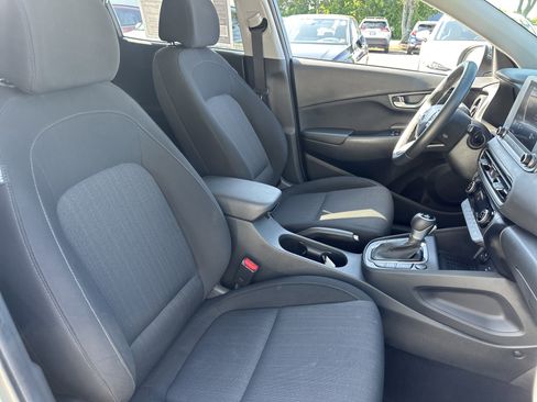 Used 2022 Hyundai Kona SEL w/ Convenience Package FWD image 13