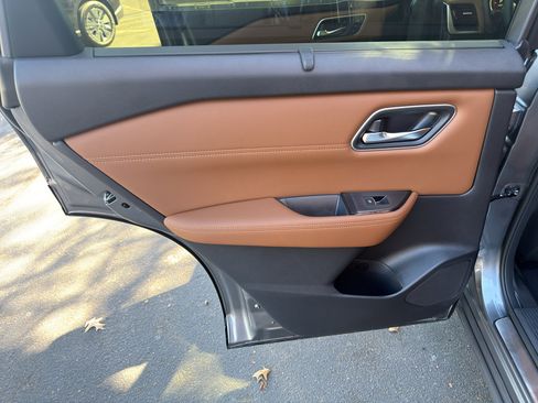 New 2026 Nissan Rogue Platinum image 31