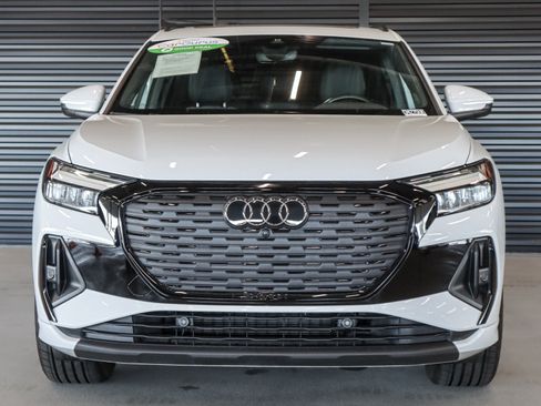 Used 2023 Audi Q4 e-tron Premium Plus w/ Premium Plus AWD/4WD image 14
