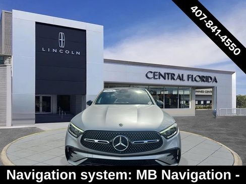 Used 2025 Mercedes-Benz GLC 300 4MATIC w/ AMG Line image 2