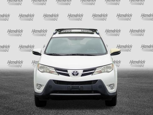 Used 2013 Toyota RAV4 XLE FWD image 3