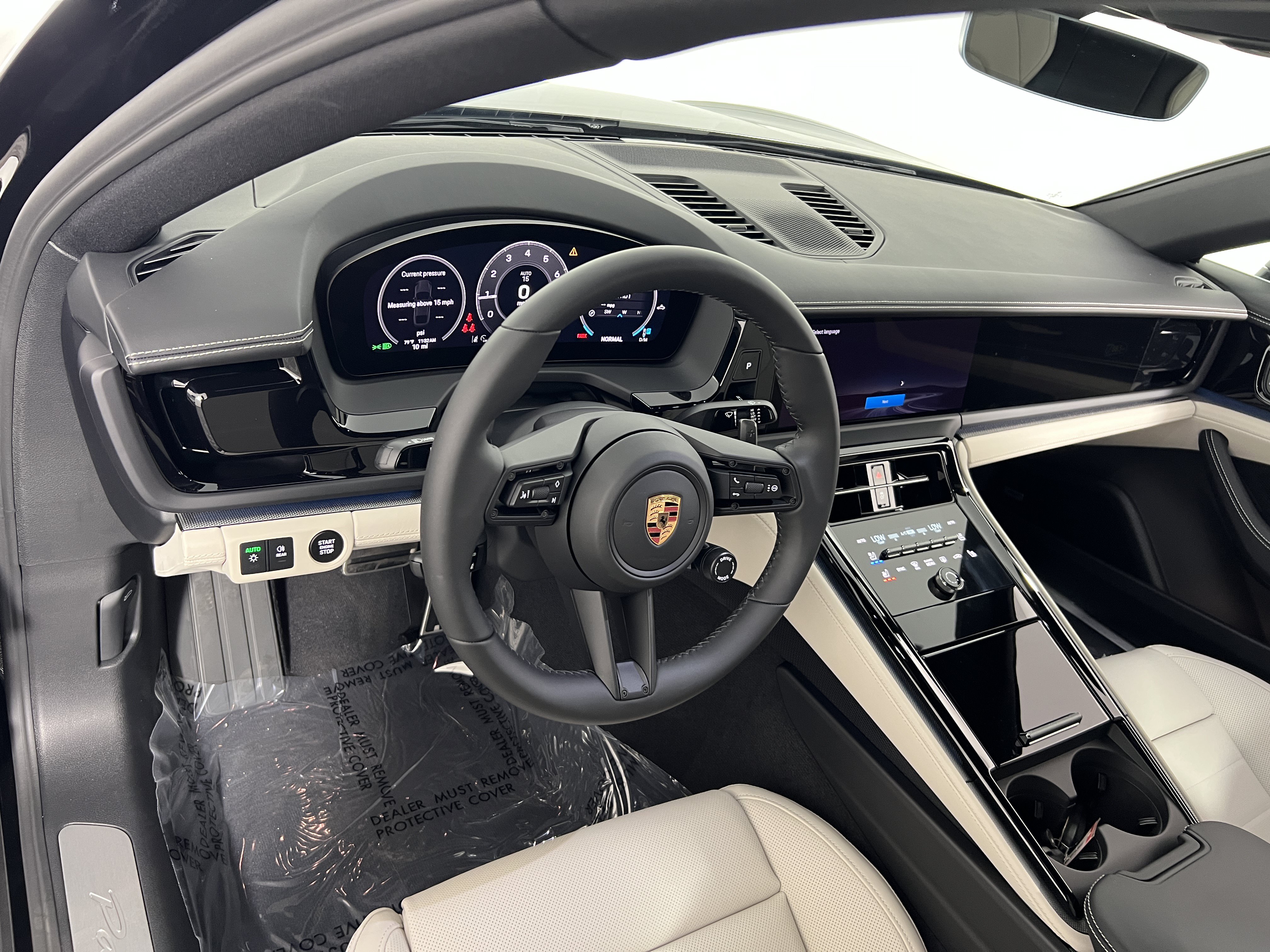 New 2026 Porsche Panamera RWD image 4