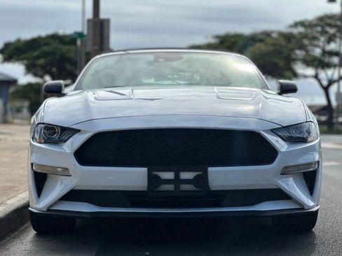 Used 2022 Ford Mustang Convertible w/ Black Accent Package image 14