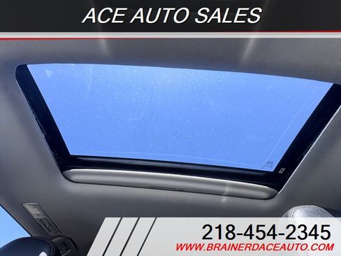 Used 2016 Toyota Highlander XLE AWD/4WD image 15