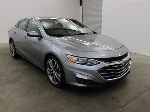 Used 2024 Chevrolet Malibu LT FWD image 6