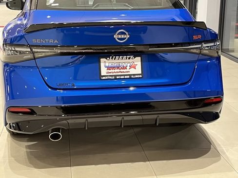 New 2026 Nissan Sentra SR w/ Floor Mat Package FWD image 19