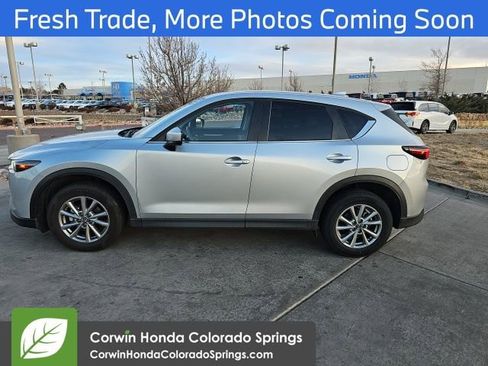 Used 2022 MAZDA CX-5 AWD 2.5 S w/ Preferred Package image 4