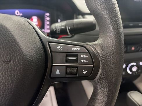 Used 2024 Honda Accord EX image 17