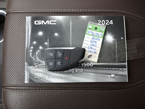 Used 2024 GMC Sierra 1500 Denali w/ Denali Reserve Package image 19