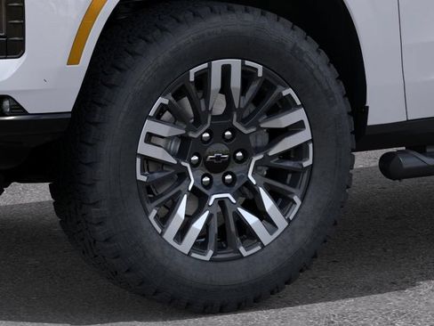 New 2026 Chevrolet Tahoe Z71 w/ Comfort Package AWD/4WD image 10
