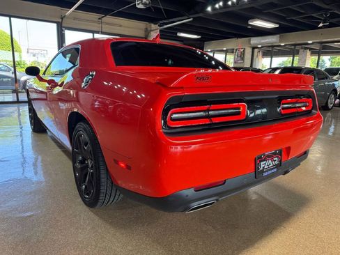 Used 2017 Dodge Challenger SXT Plus RWD image 5