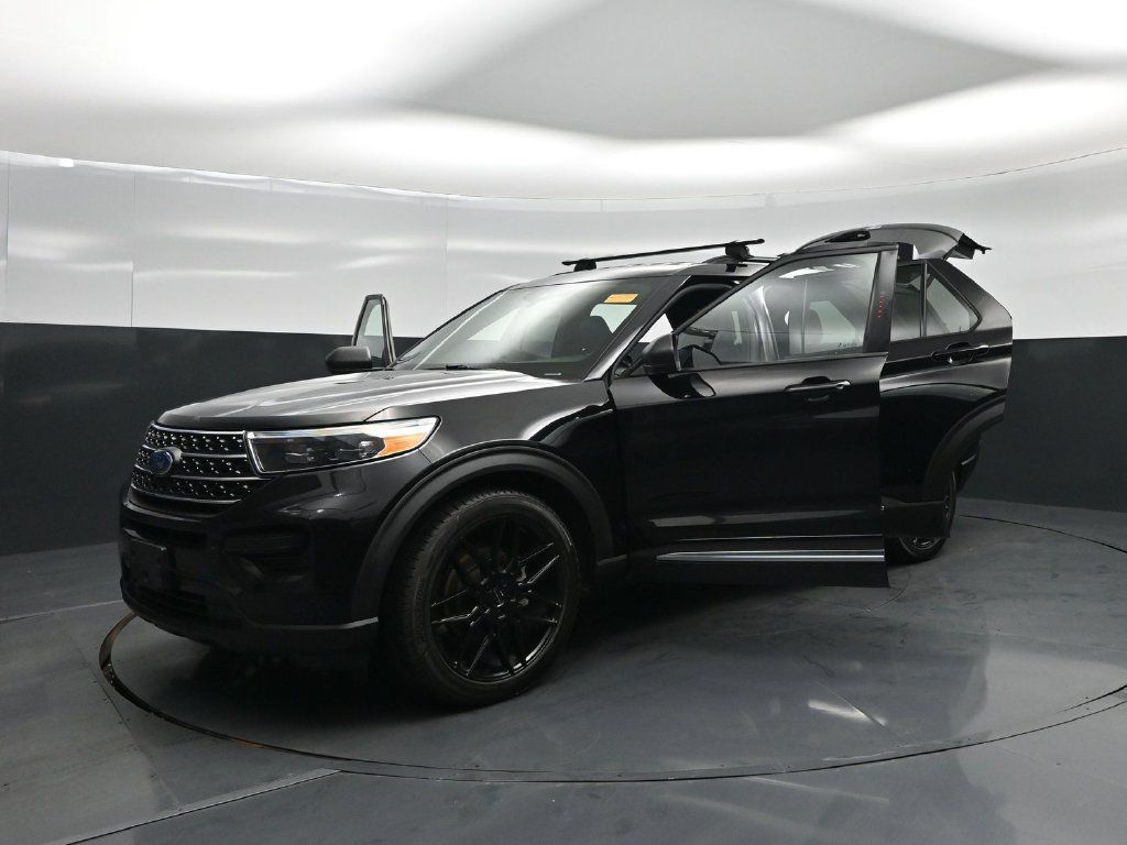 Used 2020 Ford Explorer XLT RWD image 25