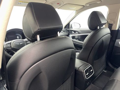 Used 2026 Genesis G70 2.5T RWD image 35