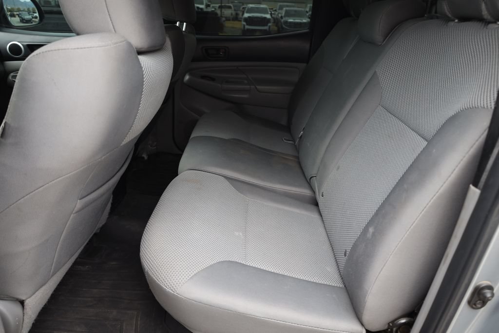 Used 2015 Toyota Tacoma 4x4 Double Cab w/ TRD Off-Road Package image 17