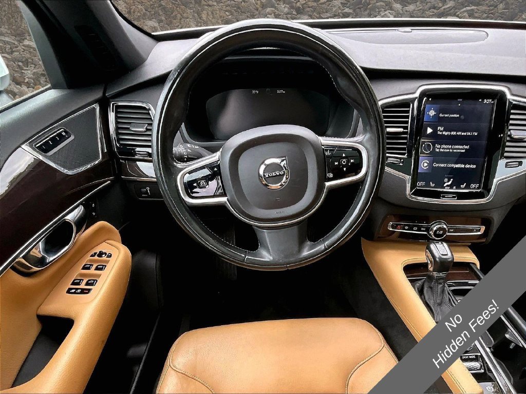 Used 2018 Volvo XC90 T6 Momentum w/ Convenience Package AWD/4WD image 5