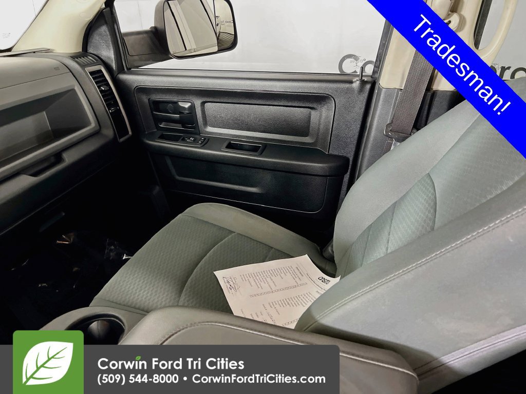 Used 2018 RAM 2500 Tradesman w/ Chrome Appearance Group AWD/4WD image 25