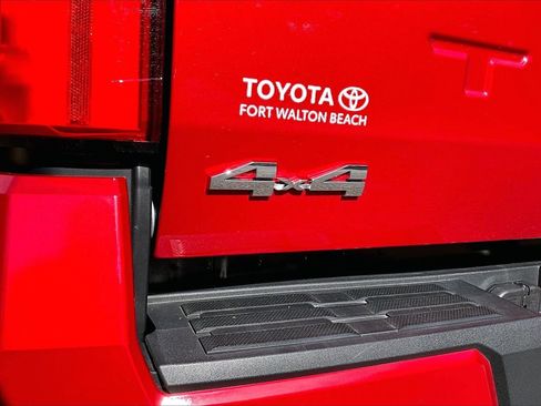 Used 2024 Toyota Tacoma SR5 image 21