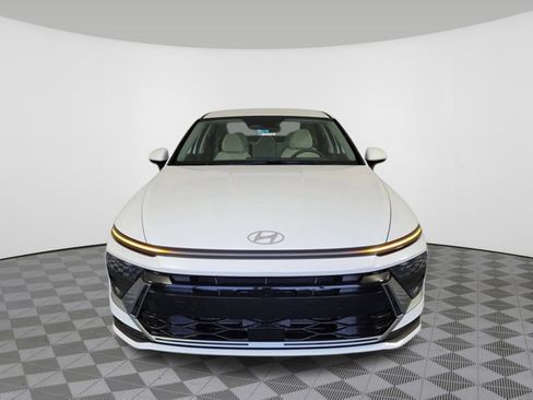 Certified 2025 Hyundai Sonata SE image 41