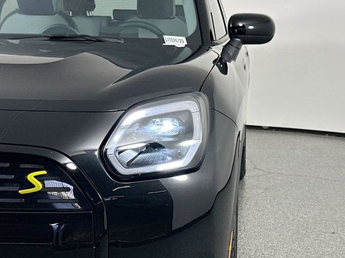 Used 2025 MINI Cooper Countryman SE AWD/4WD image 9